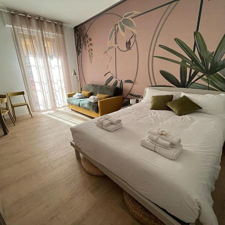 Calari Rooms - Monolocale Bologna Exteriör bild