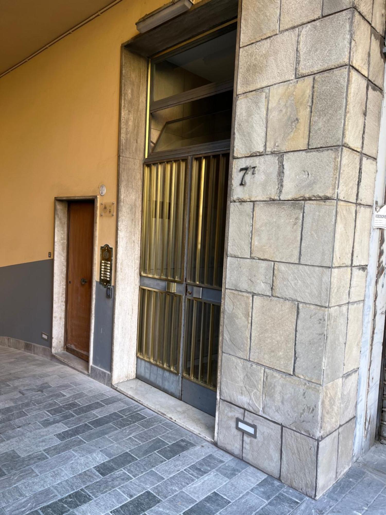 Calari Rooms - Monolocale Bologna Exteriör bild